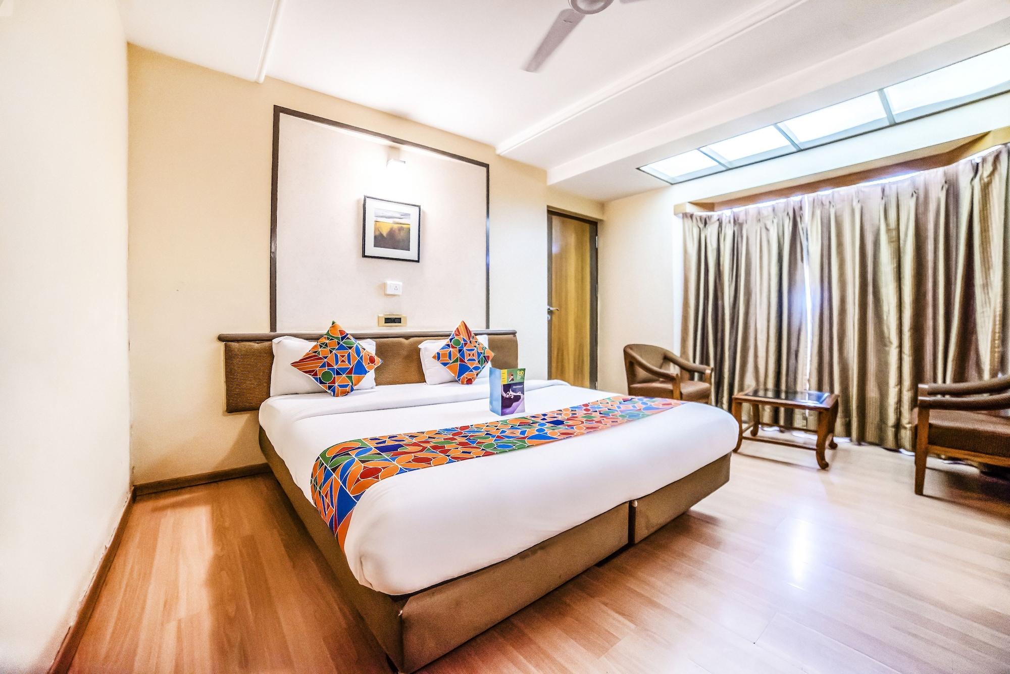 Hotel Gandharva Shivajinagar Pune Extérieur photo