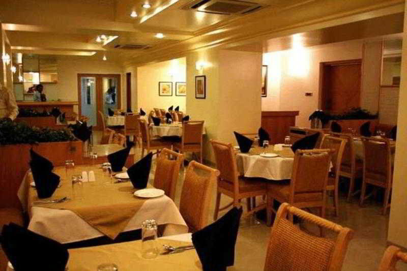 Hotel Gandharva Shivajinagar Pune Extérieur photo